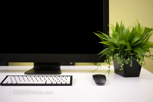 整洁的办公桌与高效办公设备 提升生产力的关键